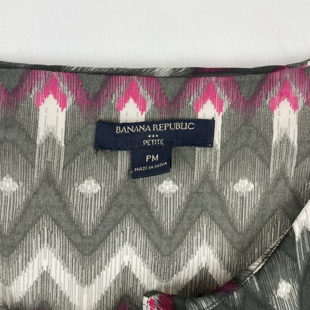 Banana Republic Multicolor Chevron Sleeveless Blouse Scoop Neck Size PM Petite M - Picture 3 of 5